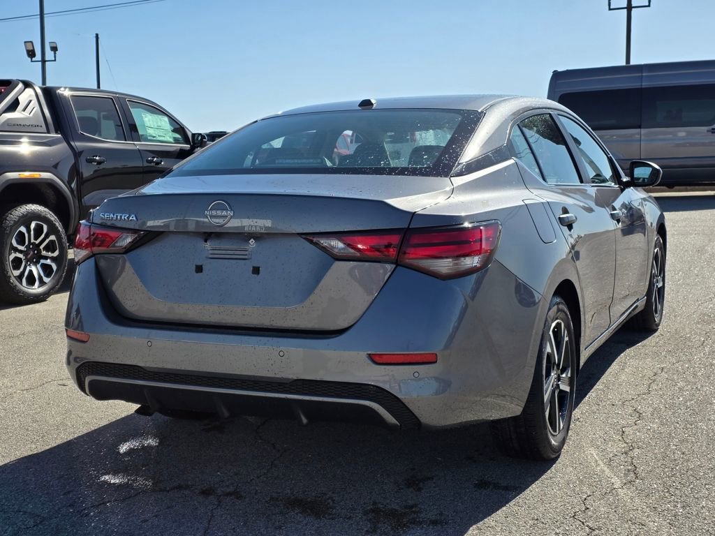 Used 2025 Nissan Sentra SV image 7
