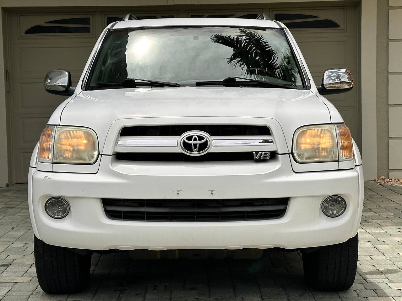 Used 2007 Toyota Sequoia Limited RWD image 25