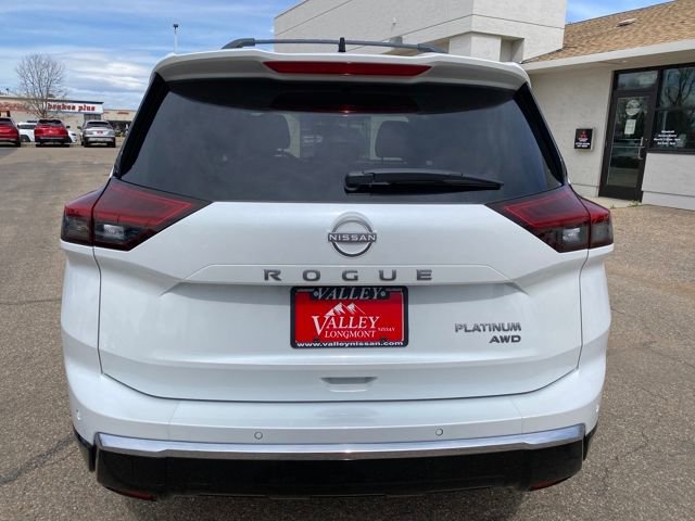 New 2026 Nissan Rogue Platinum image 4
