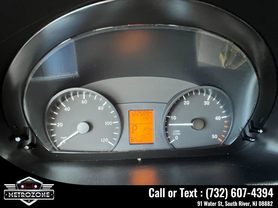 Used 2012 Mercedes-Benz Sprinter 3500 w/ High Idle Fixed Pkg image 33