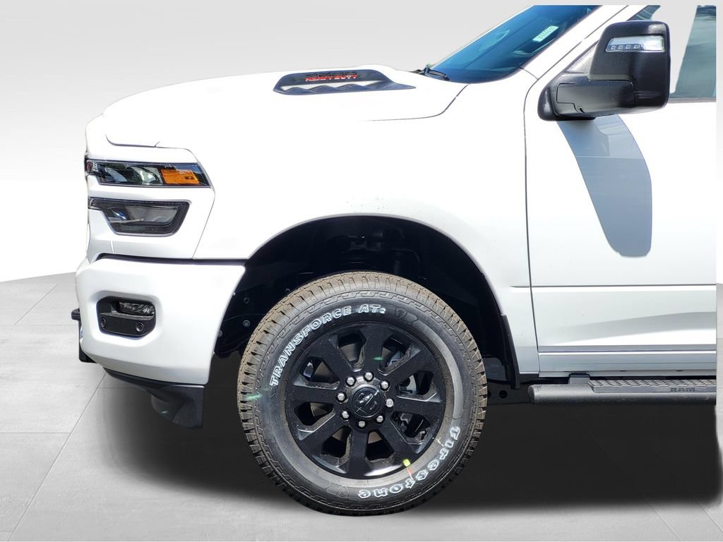 New 2026 RAM 2500 Tradesman AWD/4WD image 9