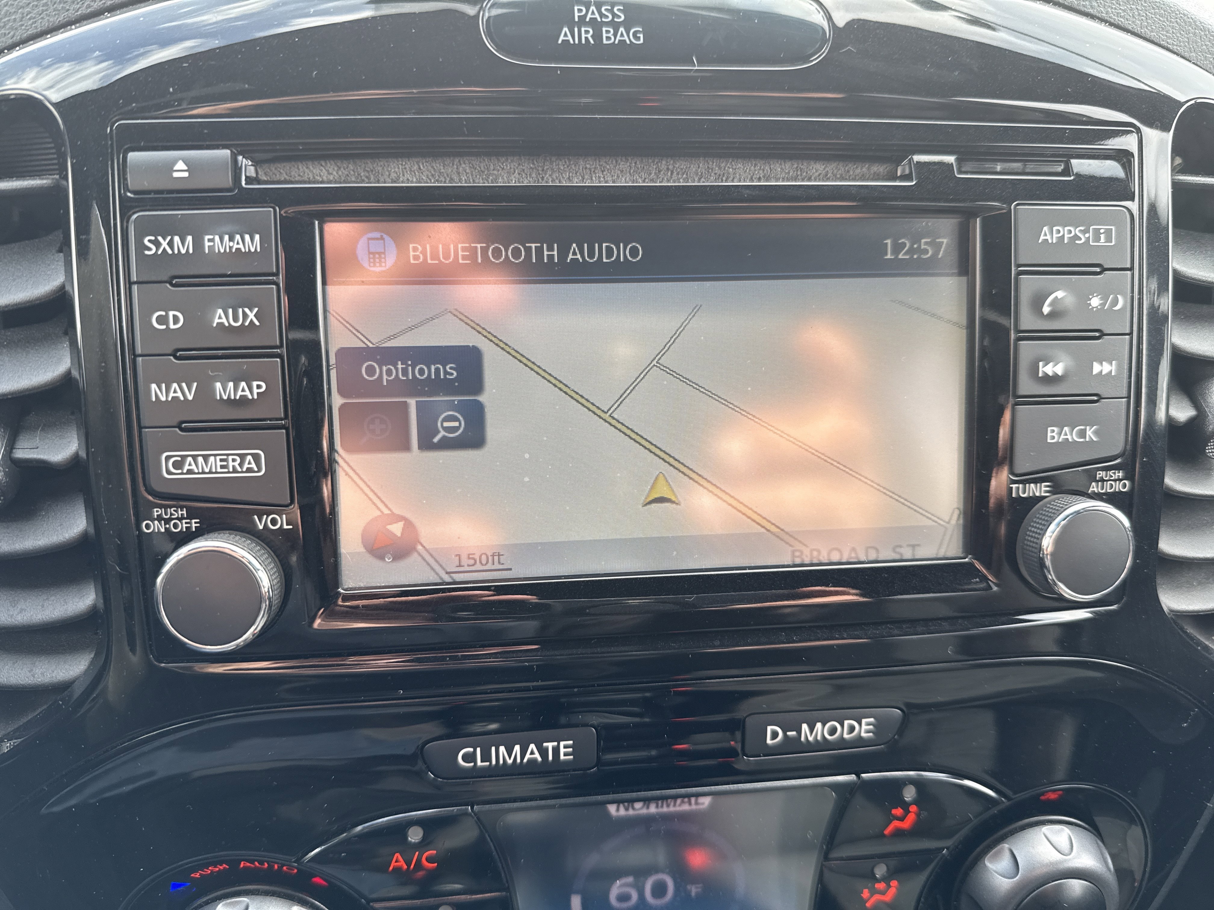 Used 2014 Nissan Juke NISMO w/ Navigation Package image 27