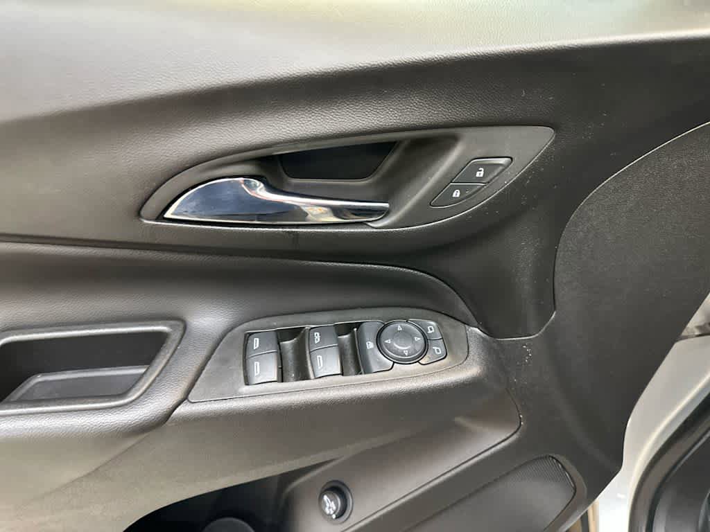 Used 2022 Chevrolet Equinox LT AWD/4WD image 26