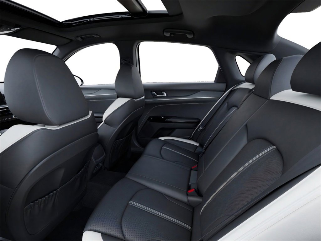 New 2026 Kia K5 GT-Line image 18