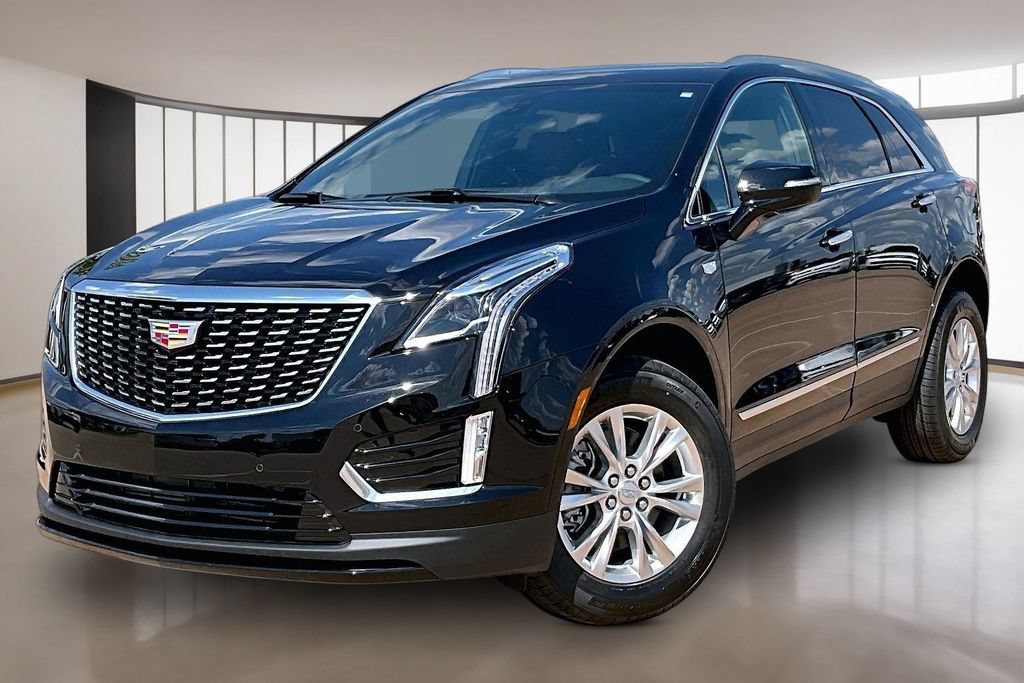 New 2026 Cadillac XT5 Luxury w/ LPO, Floor Liner Package