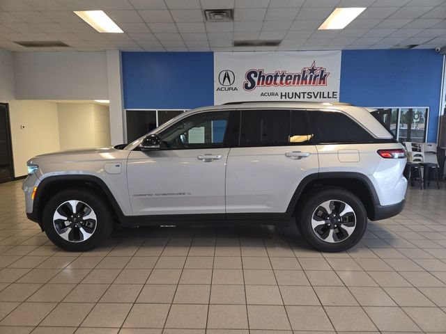 Used 2024 Jeep Grand Cherokee Limited 4xe AWD/4WD image 5