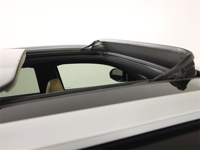 Used 2020 Volkswagen Atlas Cross Sport SE image 21