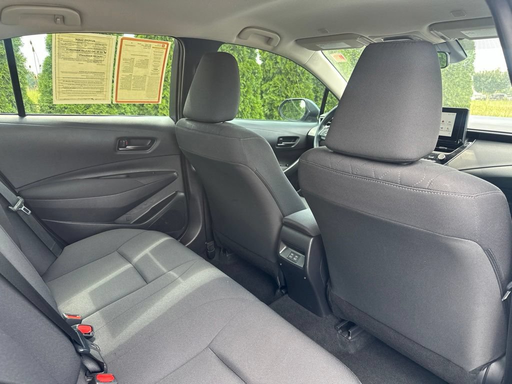 Certified 2025 Toyota Corolla LE FWD image 32