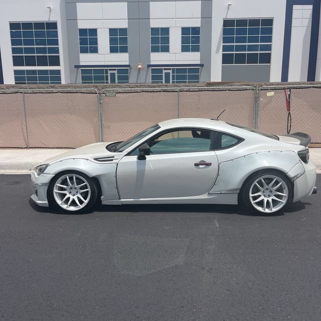 Used 2013 Subaru BRZ Premium RWD image 4