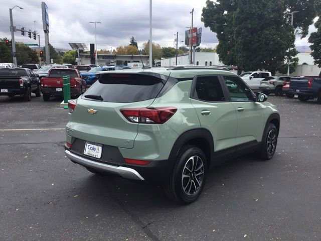 New 2025 Chevrolet TrailBlazer LT w/ LT Cold Weather Package image 3