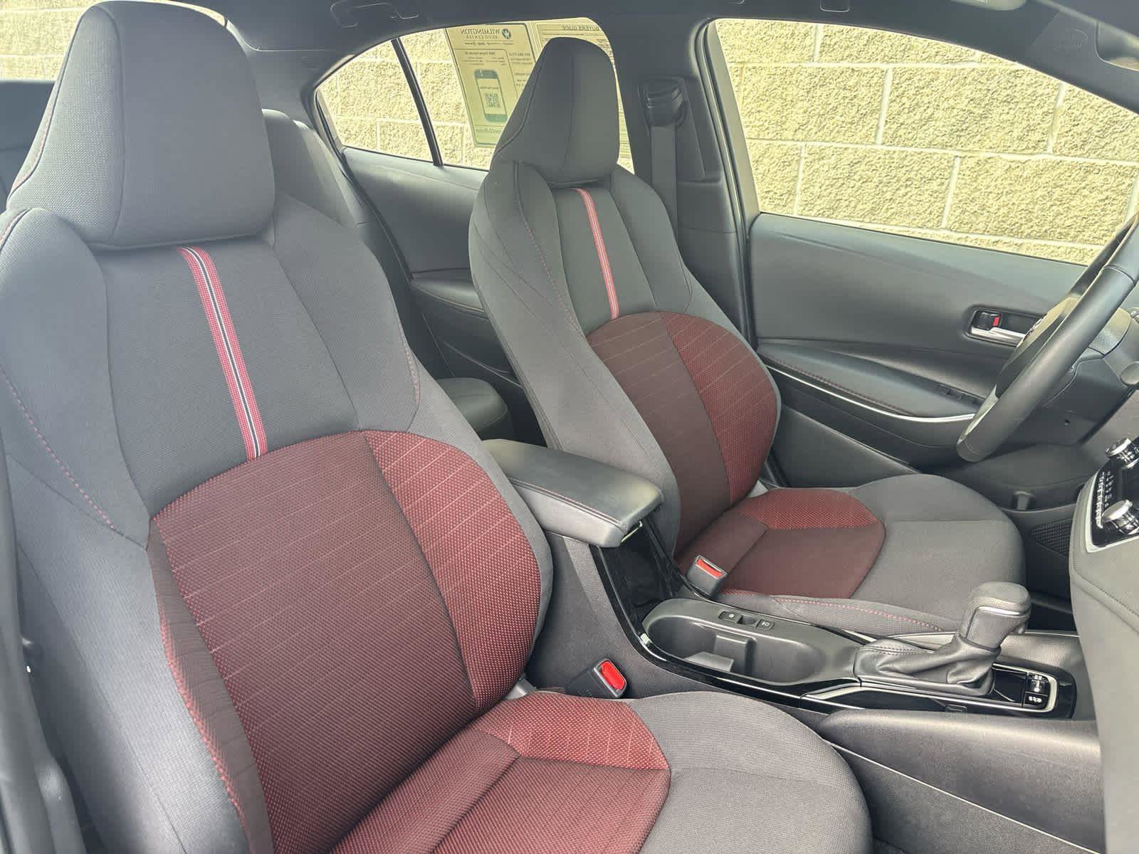 Used 2024 Toyota Corolla SE image 10