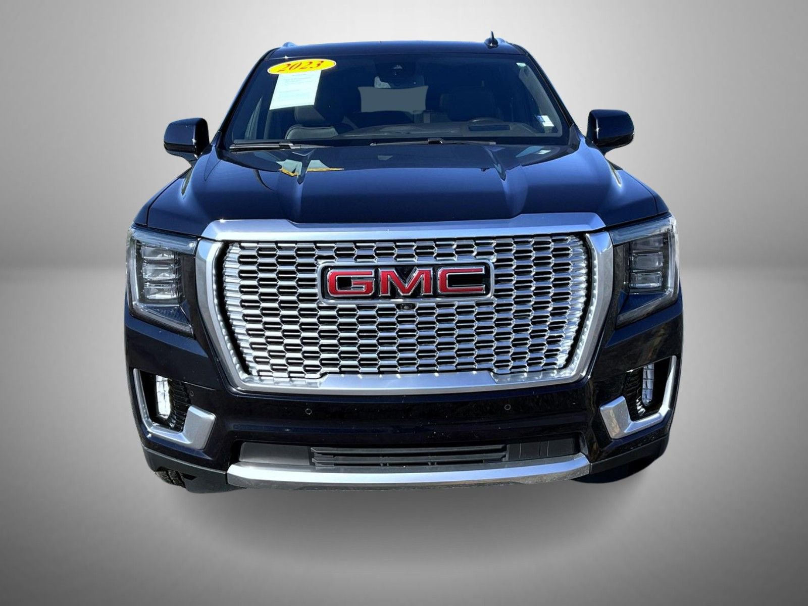 Certified 2023 GMC Yukon XL Denali image 2