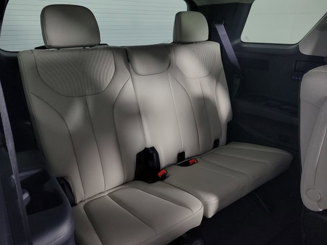 Used 2024 Hyundai Palisade Calligraphy image 17