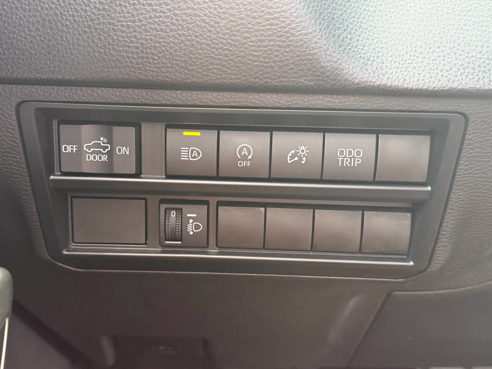 Used 2023 Toyota Tundra SR5 w/ TRD Sport Package AWD/4WD image 31