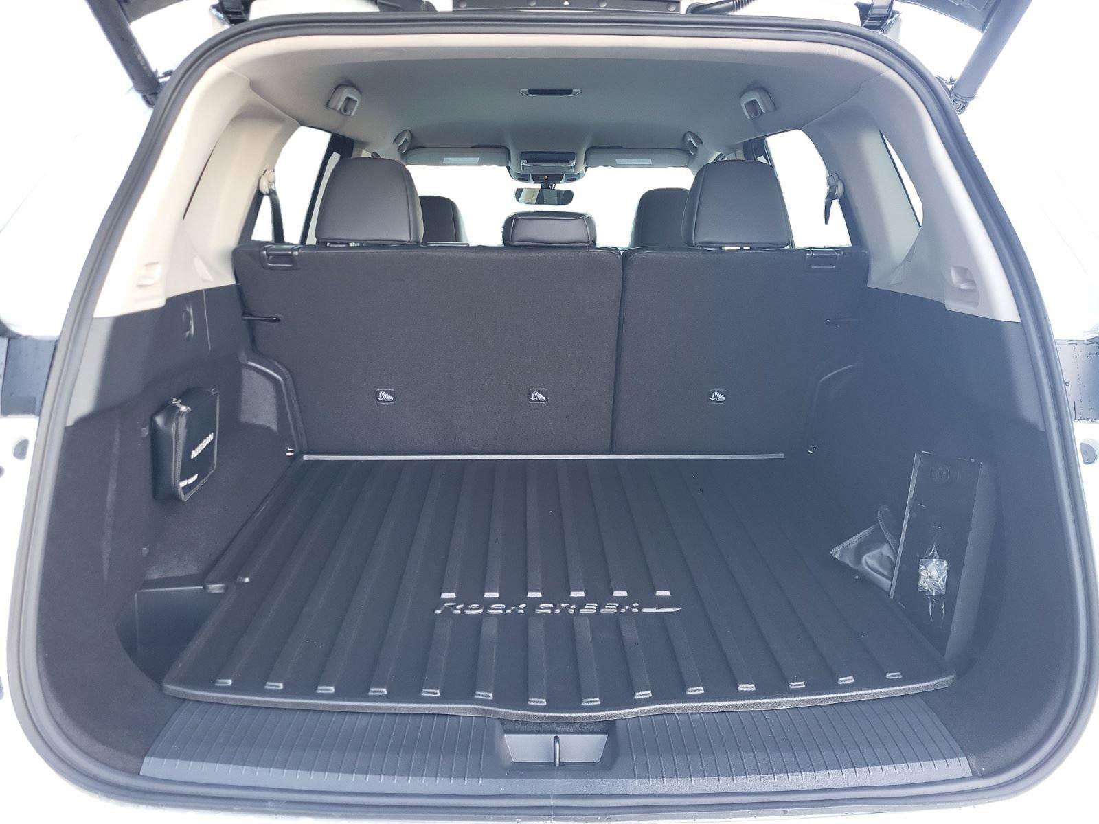 New 2026 Nissan Rogue SV w/ Rock Creek Premium Package AWD/4WD image 21