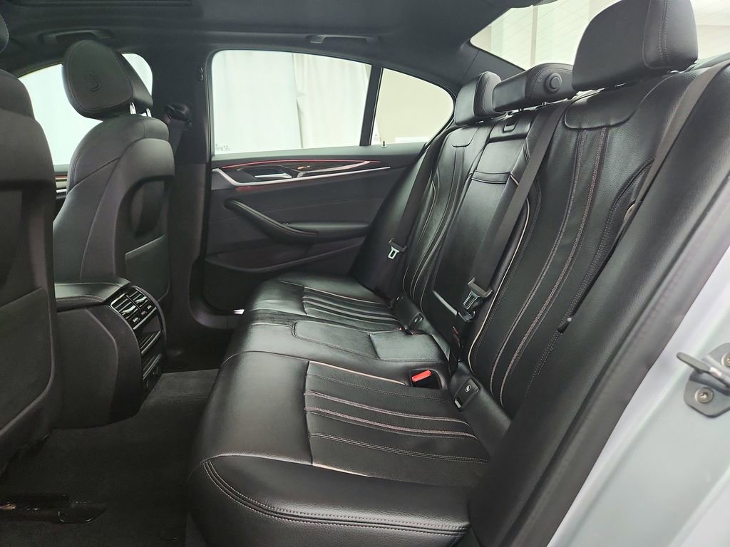 Used 2019 BMW 530i xDrive w/ Convenience Package AWD/4WD image 28