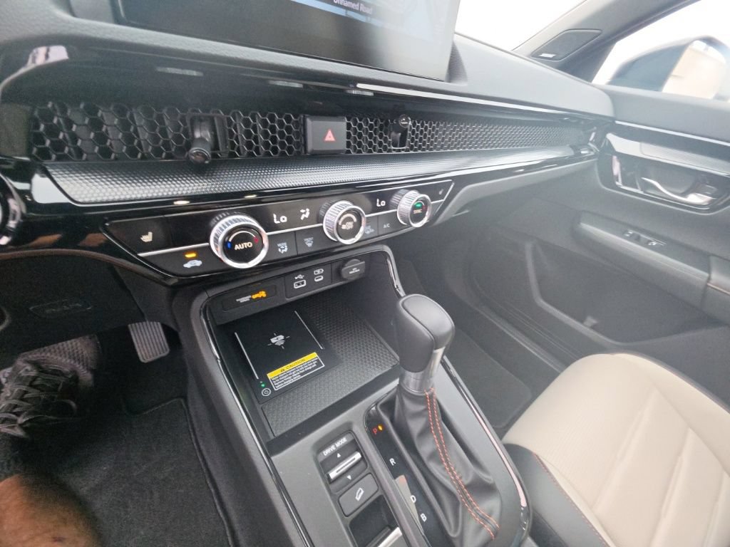 Certified 2024 Honda CR-V Sport Touring image 23