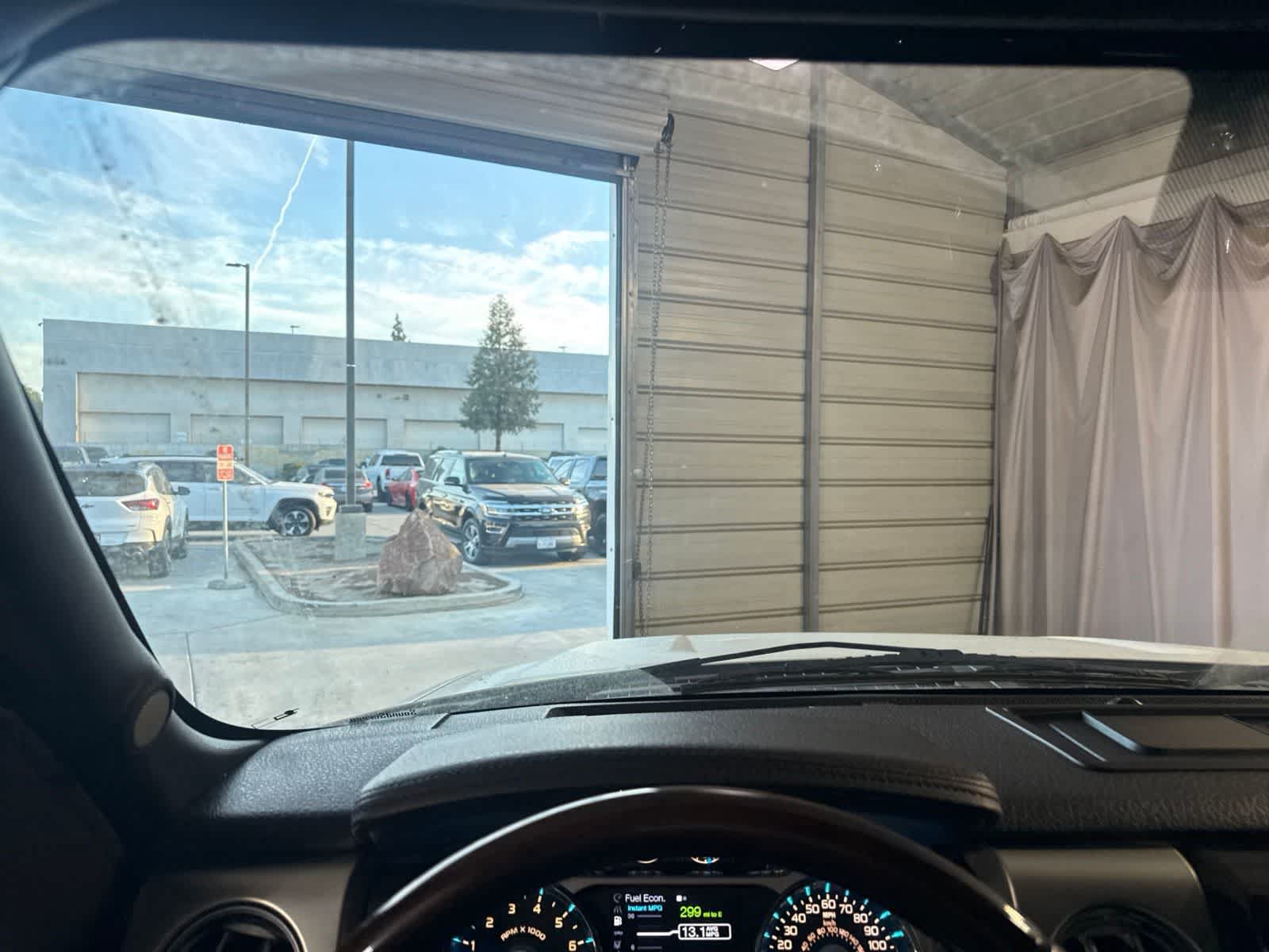 Used 2013 Ford F150 Platinum AWD/4WD image 26