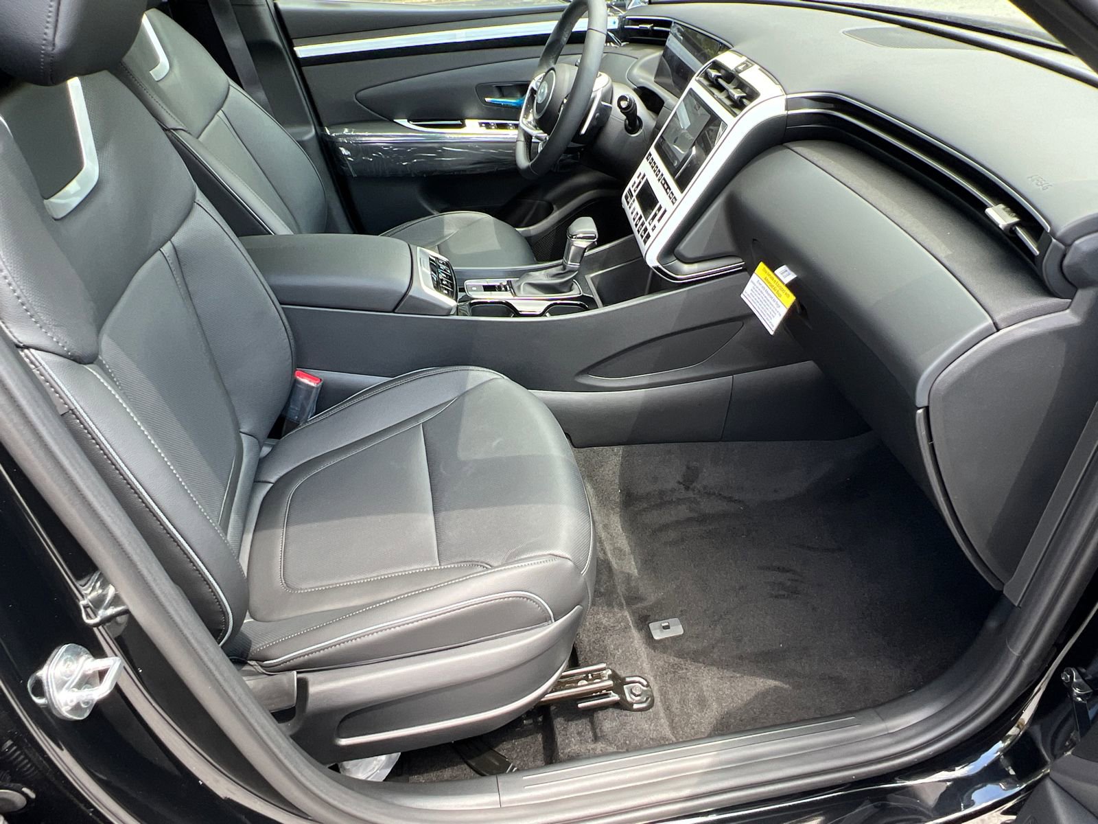 New 2024 Hyundai Santa Cruz Limited image 15