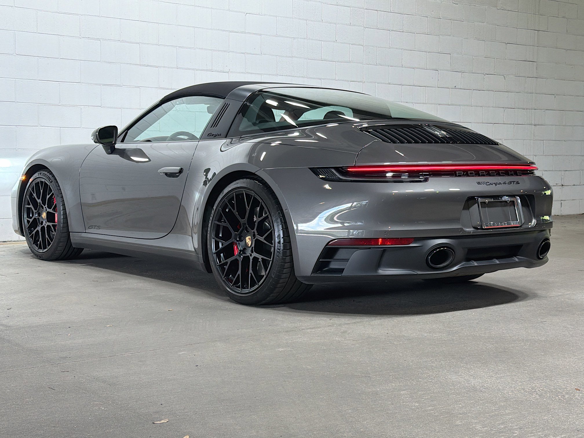 Certified 2023 Porsche 911 Targa 4 GTS AWD/4WD image 3