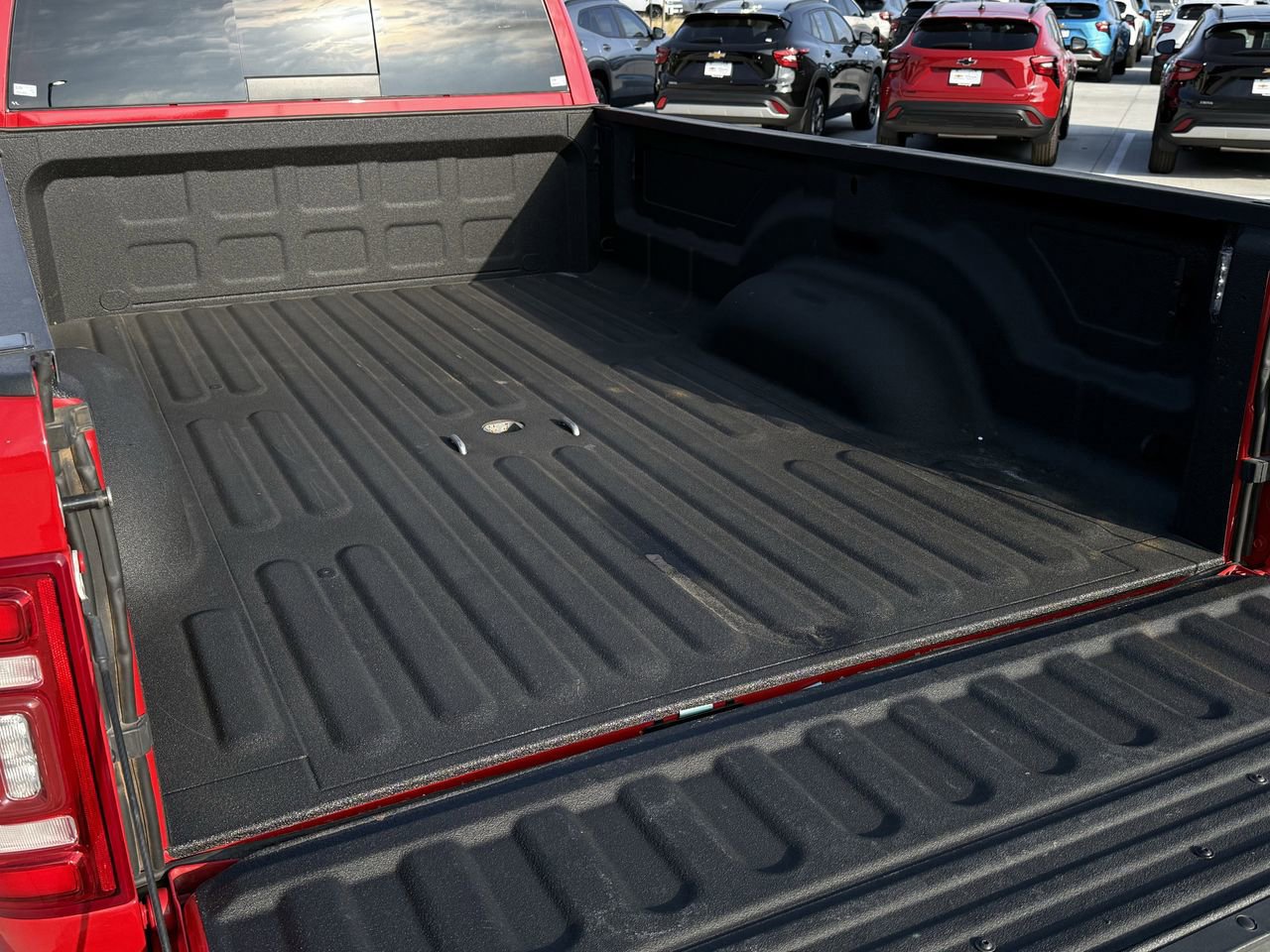 Used 2024 RAM 3500 Laramie w/ Bed Utility Group image 24