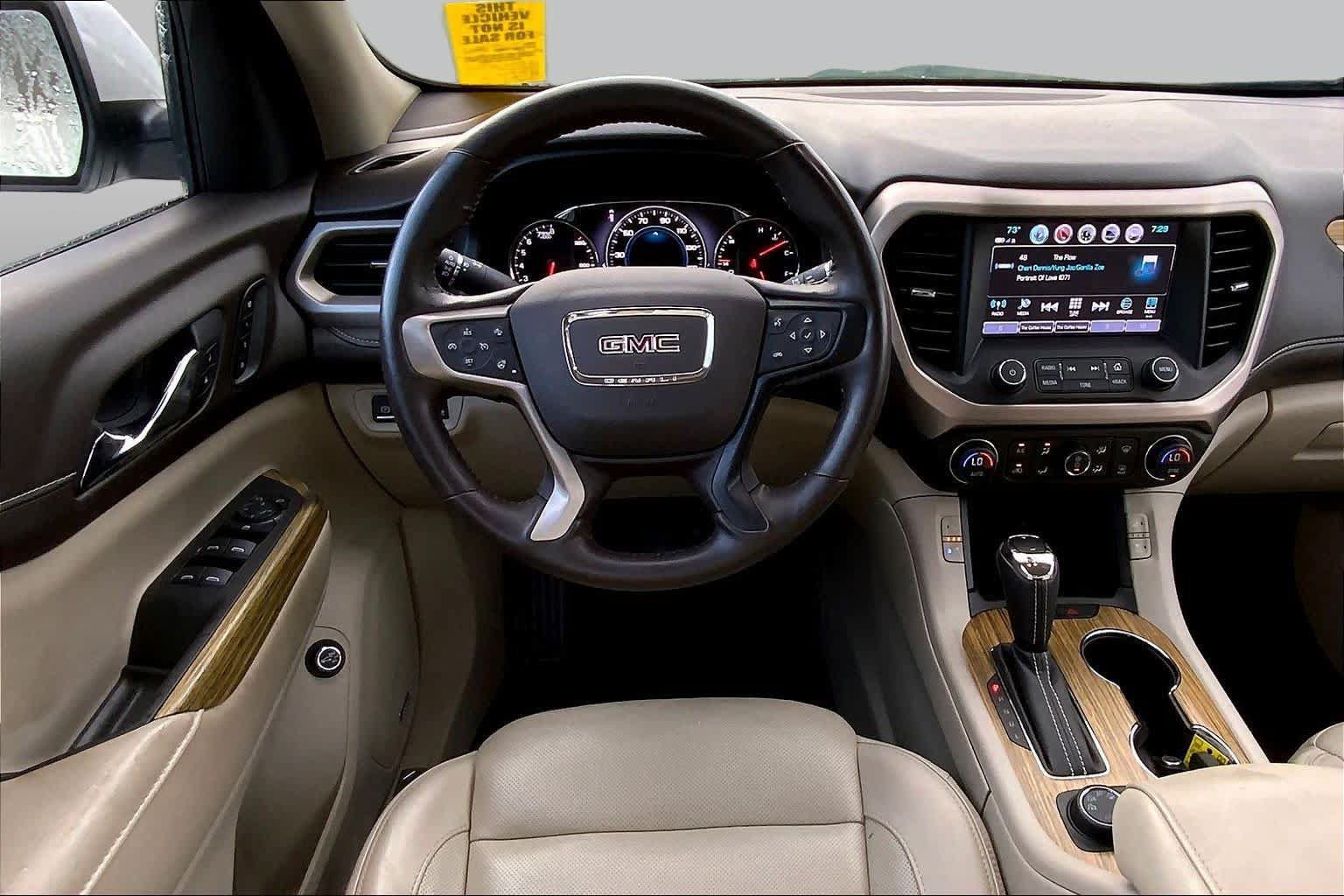 Used 2019 GMC Acadia Denali w/ Technology Package AWD/4WD image 6