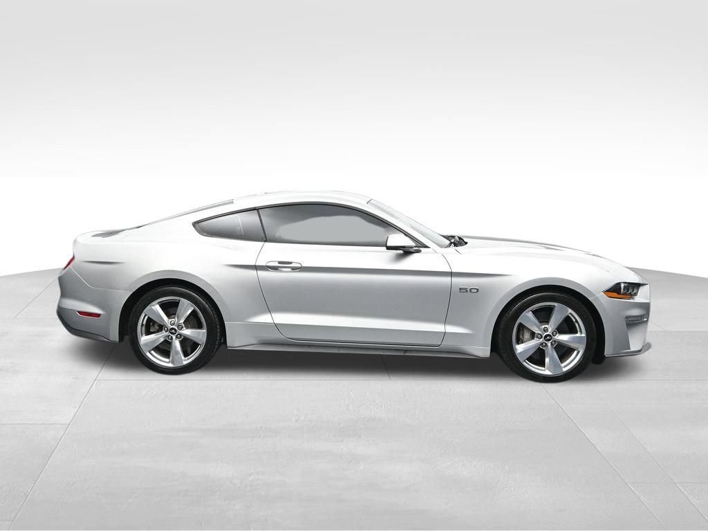Used 2019 Ford Mustang GT Premium w/ Equipment Group 401A RWD image 6