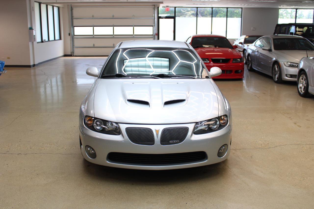 Used 2005 Pontiac GTO RWD image 16