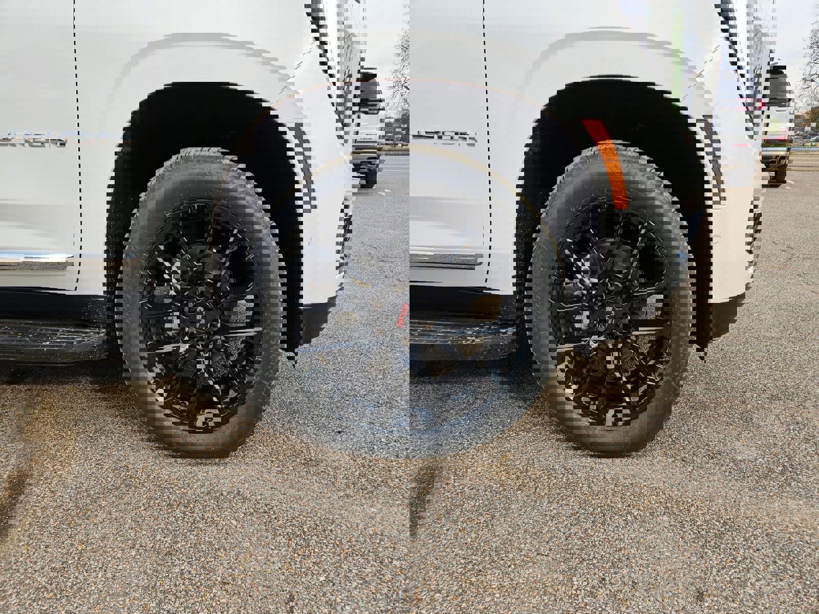 New 2026 GMC Yukon XL Elevation image 31