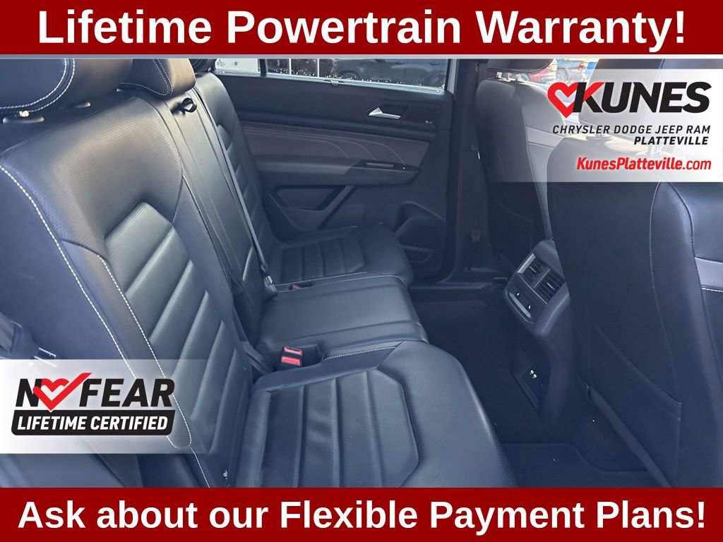 Used 2022 Volkswagen Atlas Cross Sport SEL Premium R-Line image 29