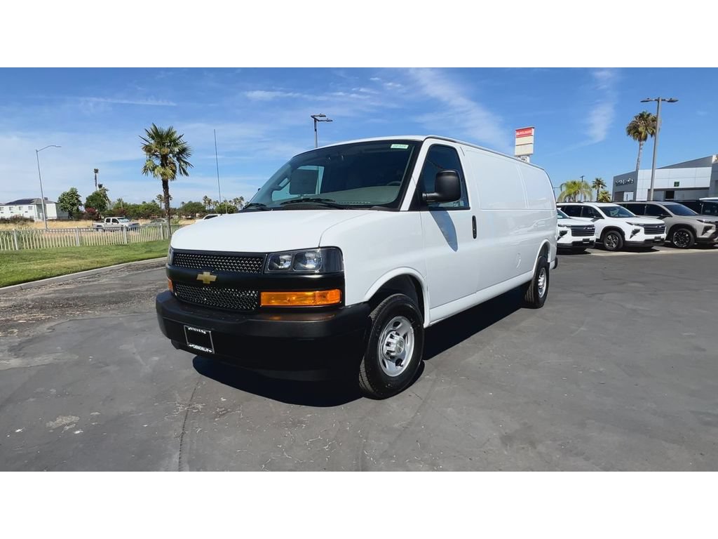 New 2026 Chevrolet Express 2500 Extended w/ Driver Convenience Package RWD image 7