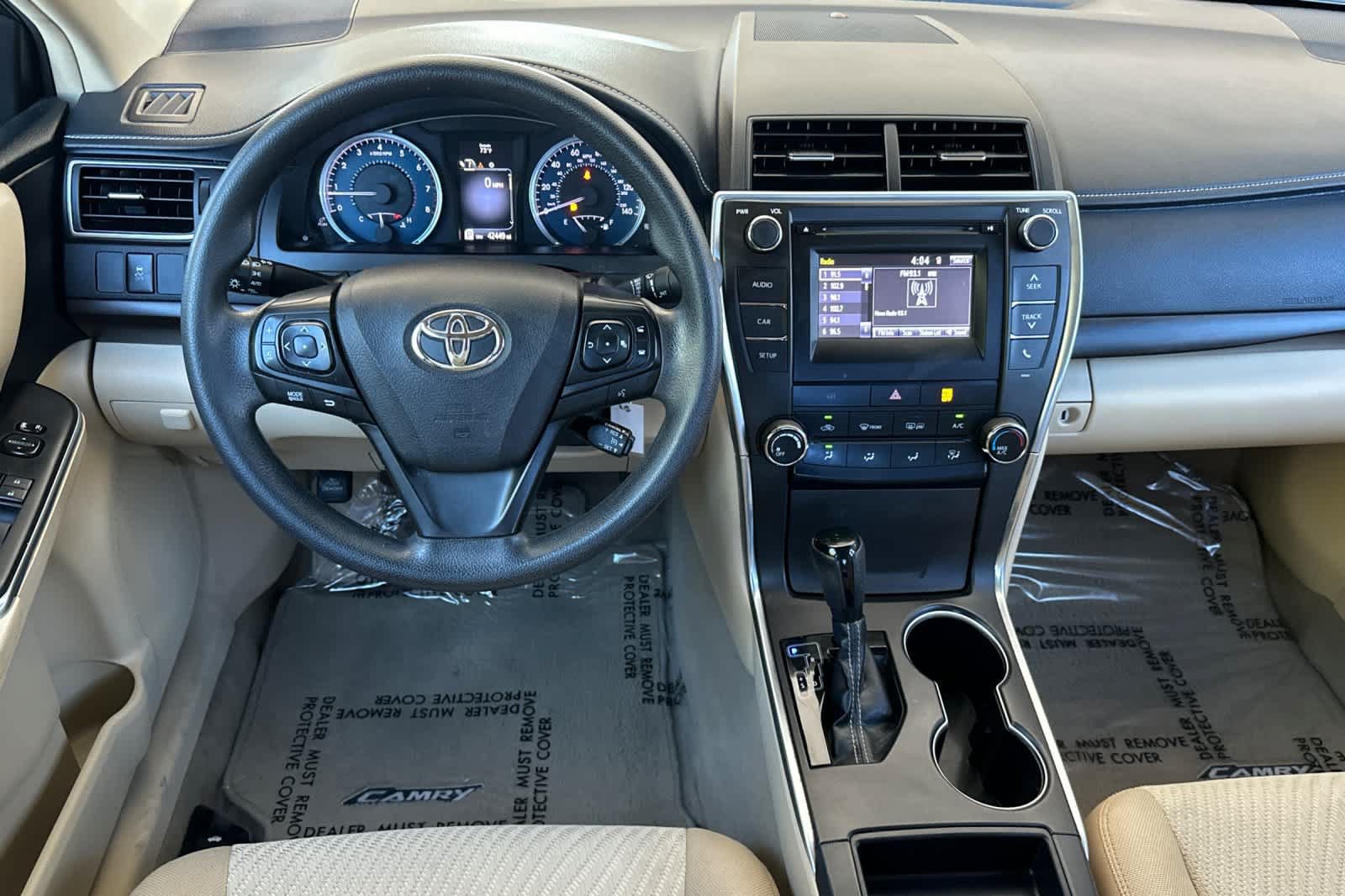 Used 2017 Toyota Camry LE FWD image 15