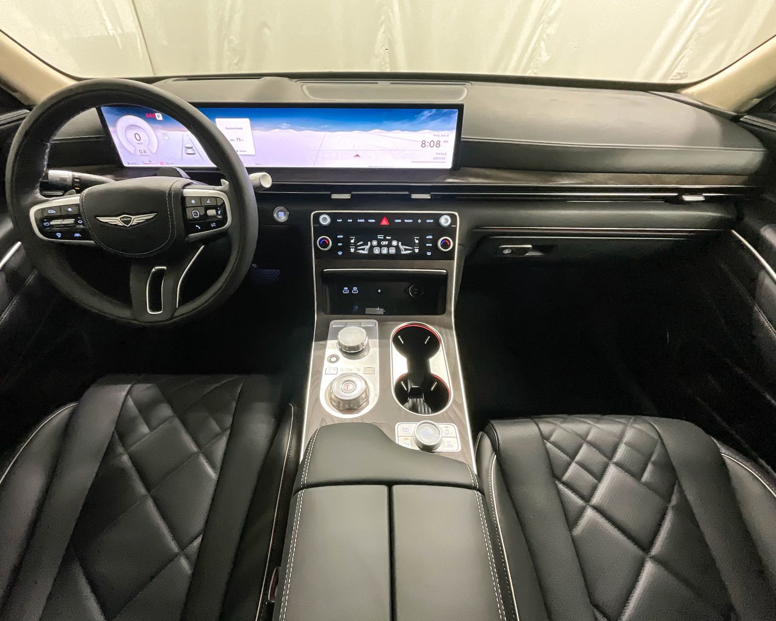New 2025 Genesis GV80 3.5T Prestige image 12