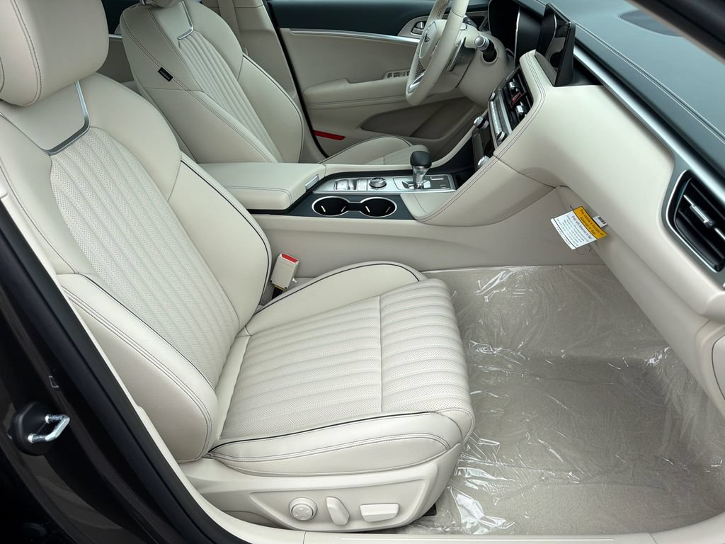 New 2026 Genesis G70 2.5T Prestige RWD image 15