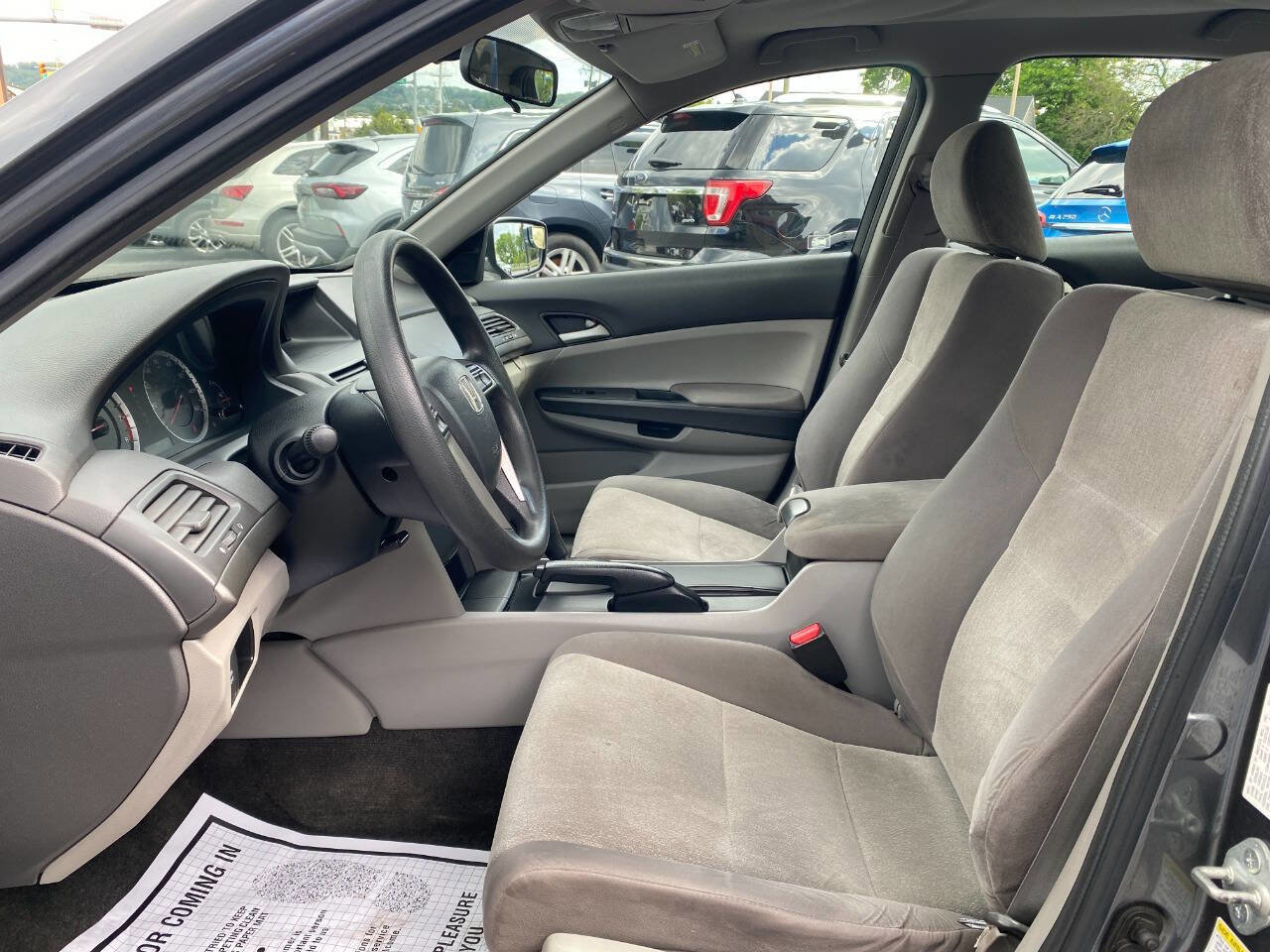 Used 2010 Honda Accord LX image 9