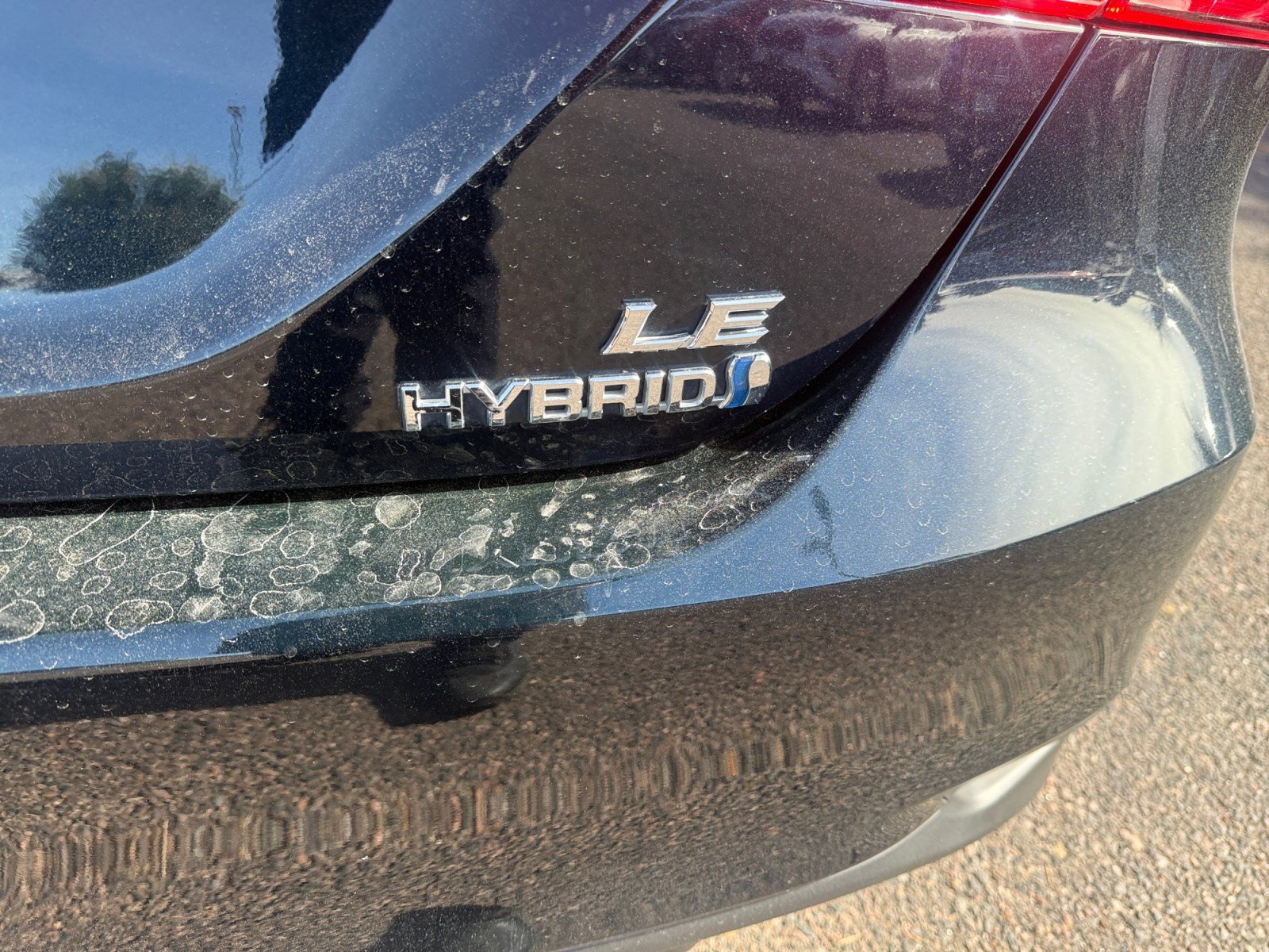 Used 2018 Toyota Camry LE FWD image 23