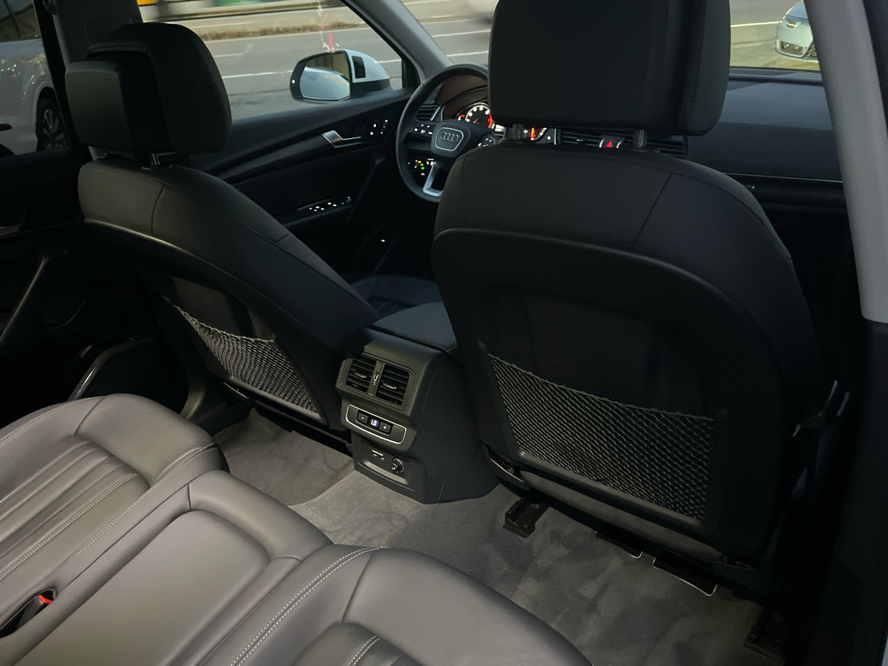 Used 2023 Audi Q5 2.0T Premium w/ Convenience Package image 28