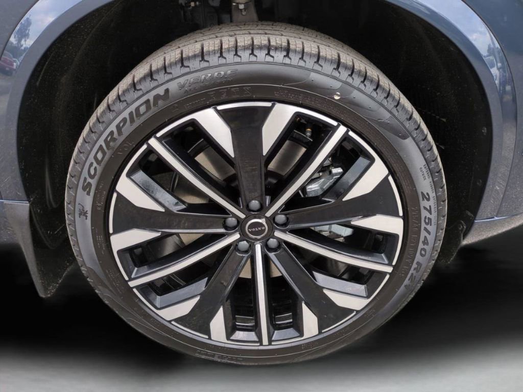 New 2026 Volvo XC90 T8 Ultra w/ Protection Package Premier AWD/4WD image 28
