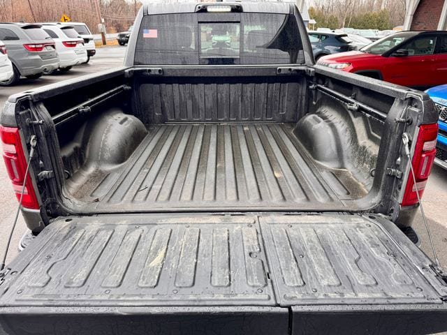 Used 2024 RAM 1500 Limited AWD/4WD image 5