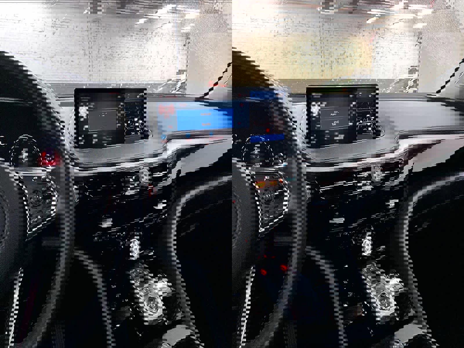 Used 2023 Acura MDX FWD w/ Technology Package image 9