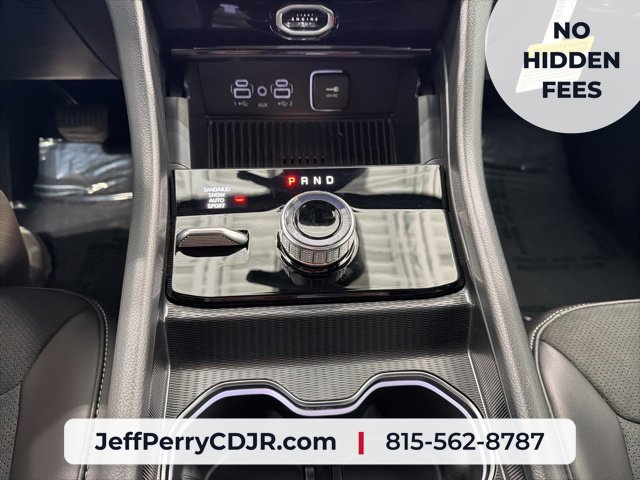 New 2026 Jeep Grand Cherokee Altitude AWD/4WD image 21