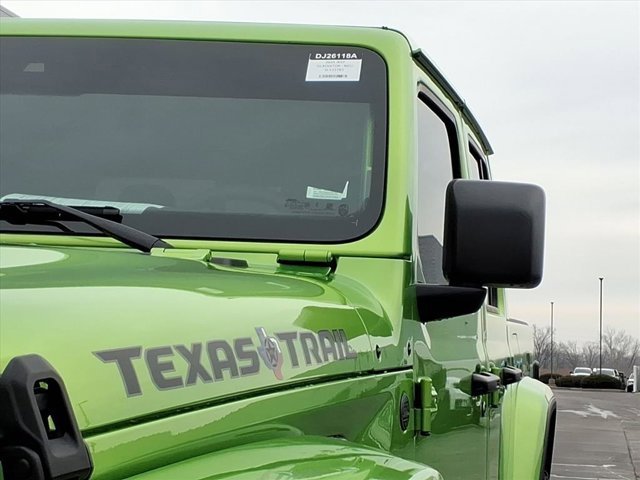 Used 2025 Jeep Gladiator Sport image 34