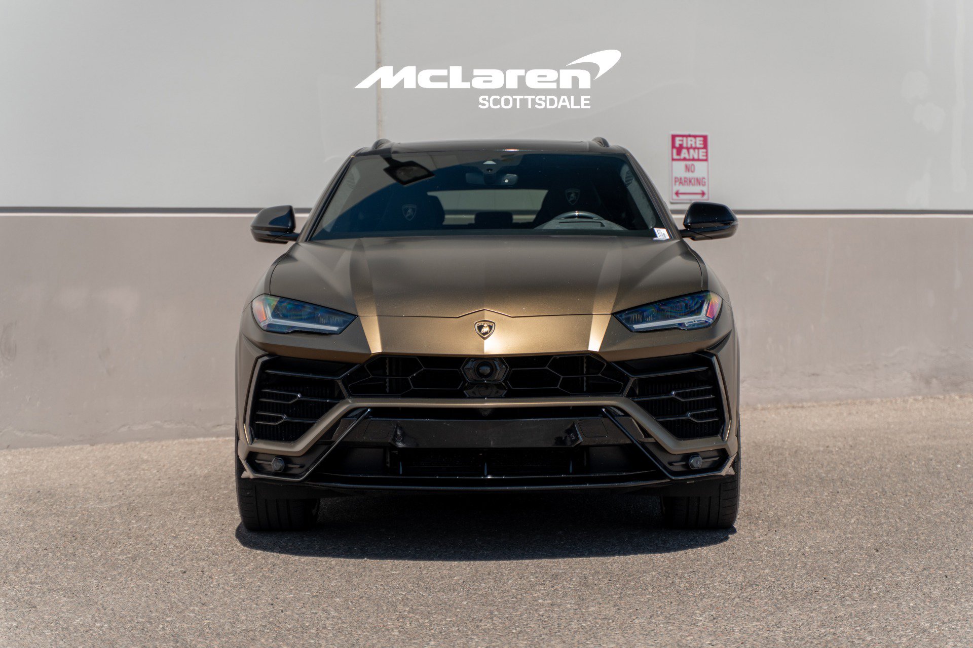 Used 2021 Lamborghini Urus AWD/4WD image 10
