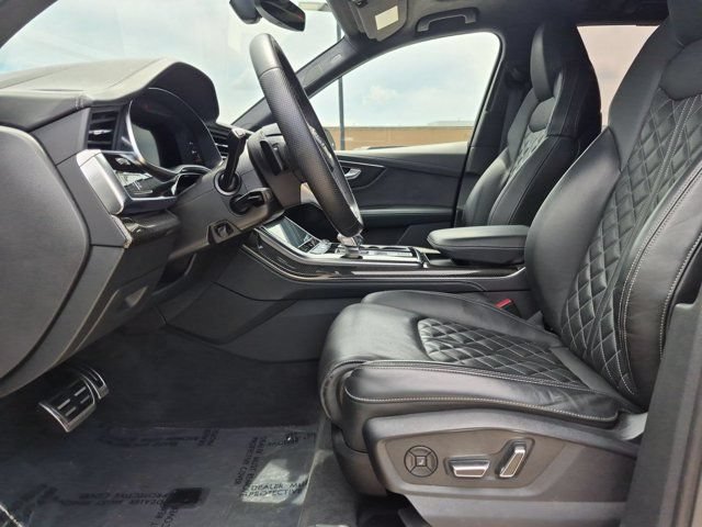 Certified 2023 Audi SQ7 Prestige w/ Prestige Package AWD/4WD image 9
