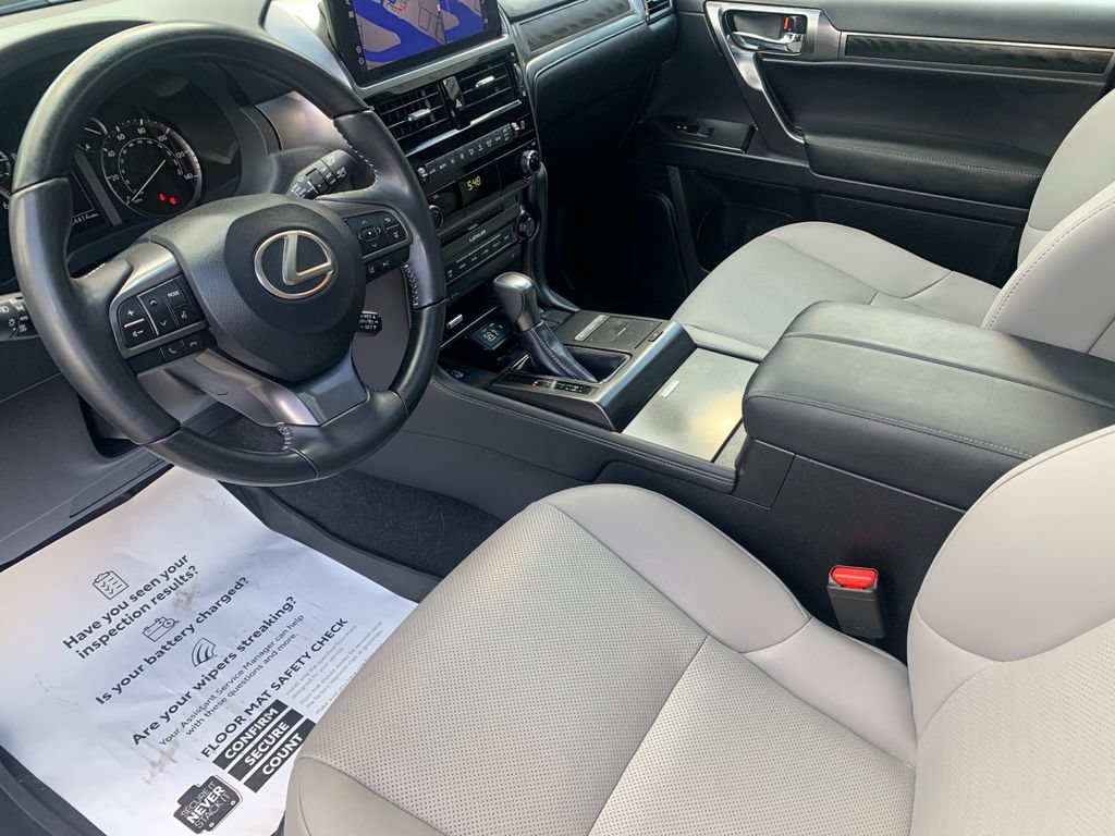 Used 2023 Lexus GX 460 w/ Black Line Special Edition AWD/4WD image 11