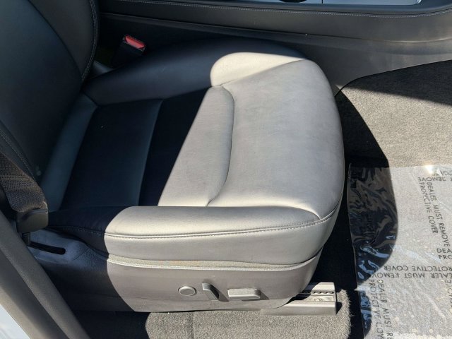 Used 2021 Tesla Model Y Long Range AWD/4WD image 11