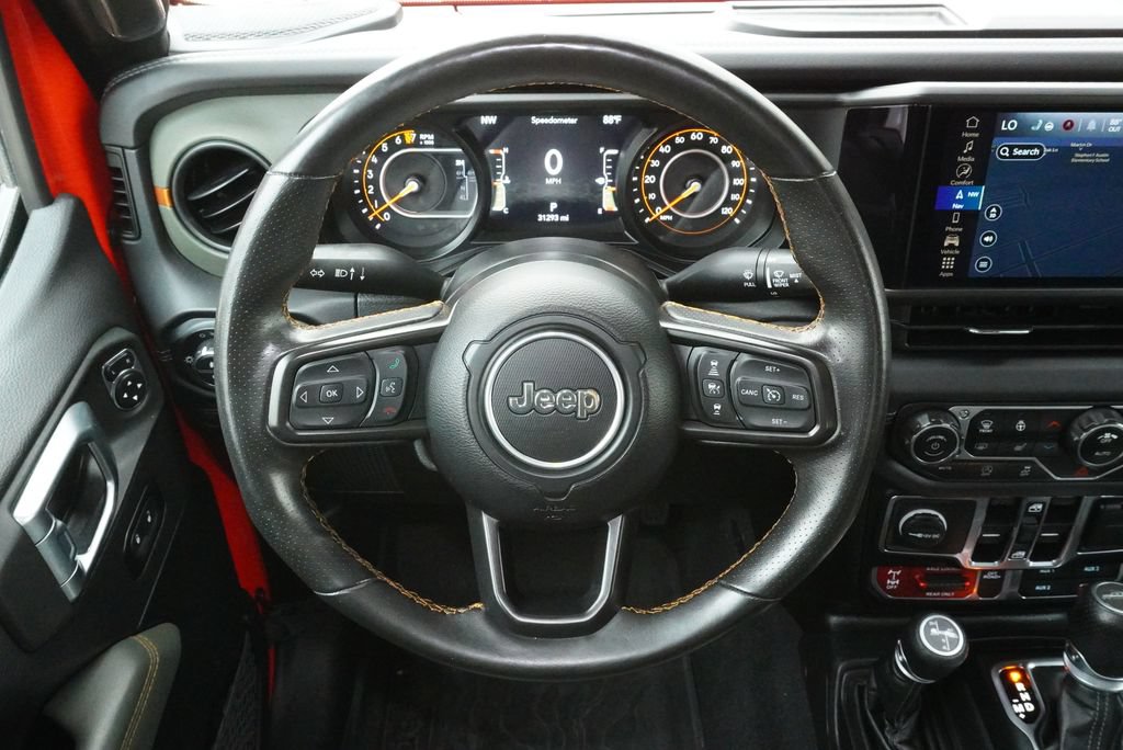 Used 2024 Jeep Gladiator Mojave AWD/4WD image 18