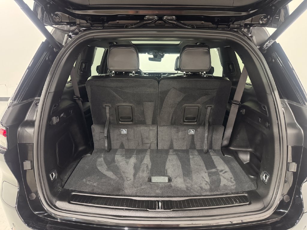Used 2025 Jeep Grand Cherokee L Limited AWD/4WD image 28