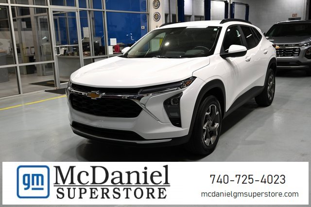 Used 2025 Chevrolet Trax LT w/ Driver Confidence Package