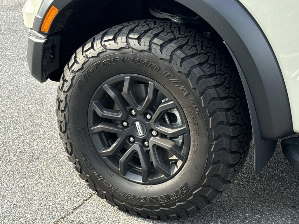 Used 2025 Ford Ranger Raptor AWD/4WD image 40